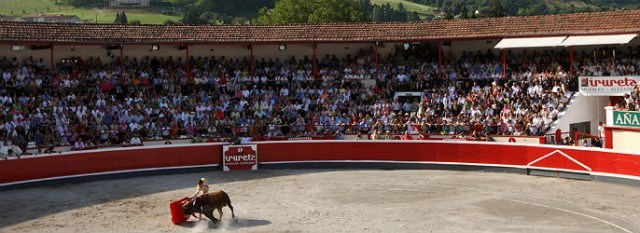 GRANADA, CORDOBA, CARCASSONNE, AZPEITIA, AREVALO …les cartels officiels.