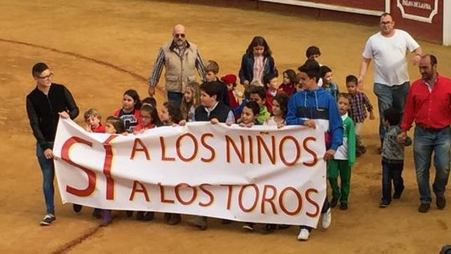 En trois jours les trois pays taurins européens déboutent les animalistes et anti corrida – COMMUNIQUE ONCT