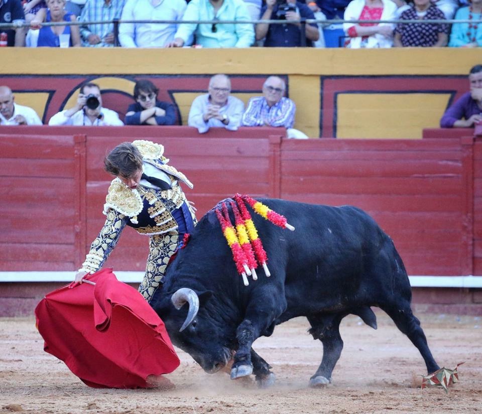 ALGECIRAS (28-06) EL JULI s’impose en attendant JOSÉ TOMAS
