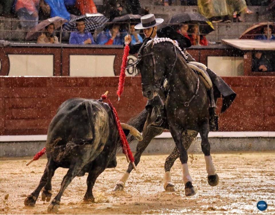 MADRID (02-06) – Chacun son oreille sous le déluge
