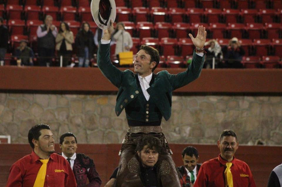 ZACATECAS (18-11) ANDY CARTAGENA à hombros, une oreille pour JOSELITO ADAME (photos NTR)