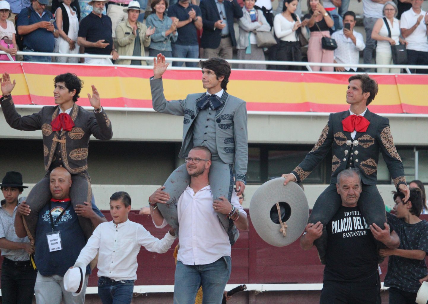 ISTRES (16-06-2019) Triomphalisme à la sauce mexicaine …