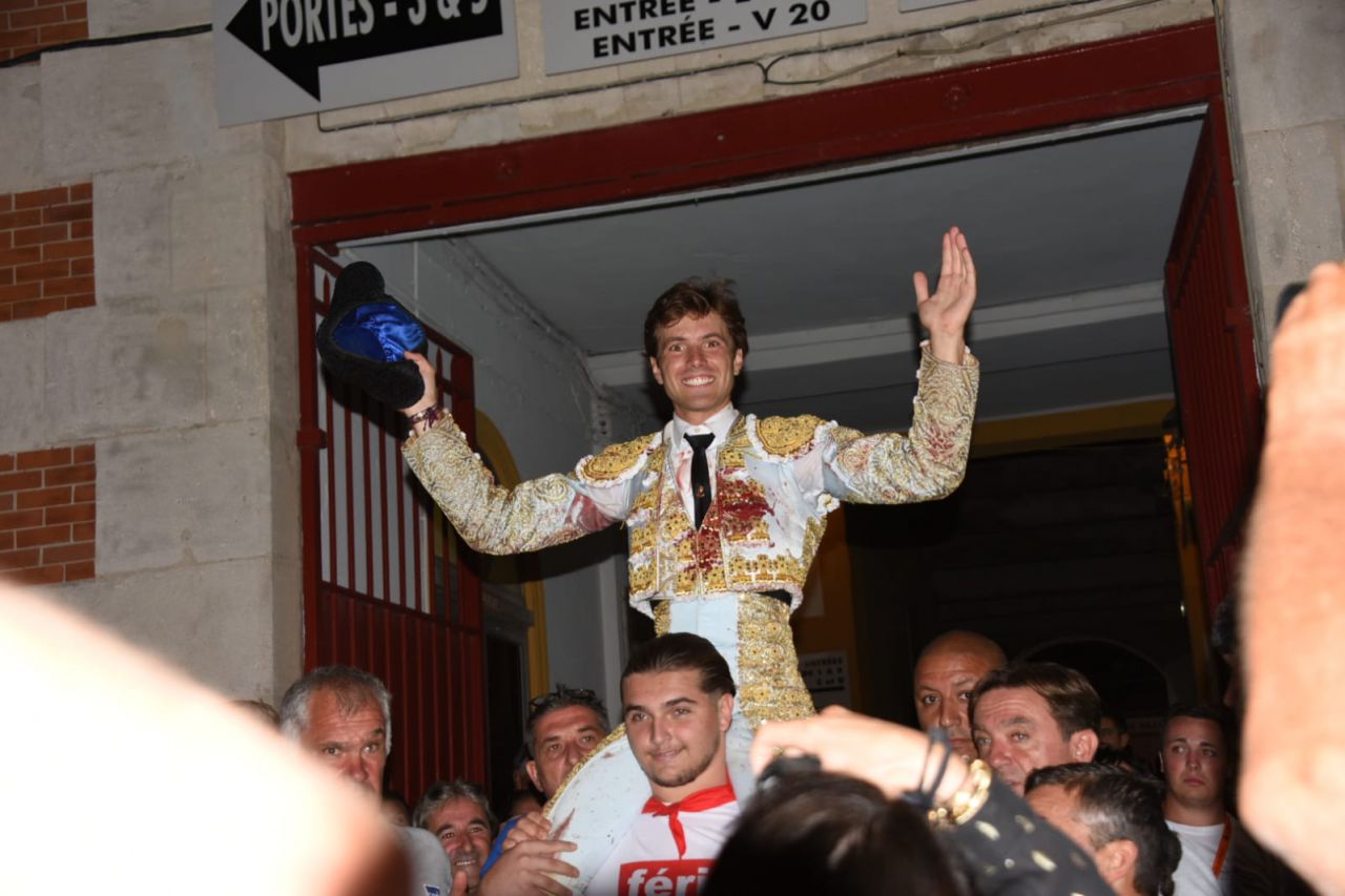 BEZIERS (18-08-2019) JUAN LEAL marque à nouveau les esprits. Trois oreilles et sortie a hombros