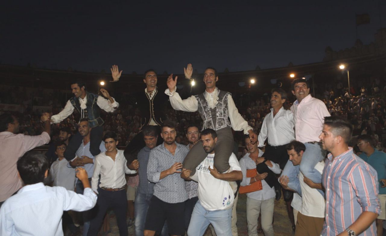 SANLUCAR DE BARRAMEDA (24-08-2019) PEPE MORAL gracie Milhijos de Victorino Martin. Tous a hombros.